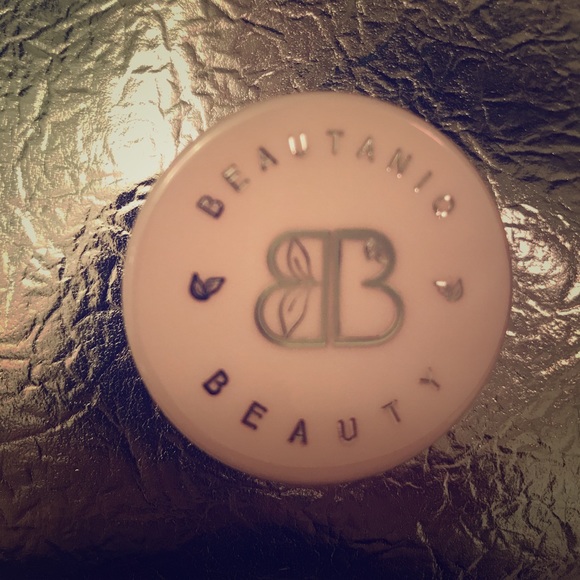 🔥4 for $20🔥 Lip and Cheek Balm - Picture 4 of 5